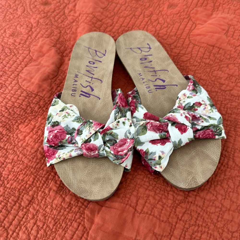 Women’s sandals